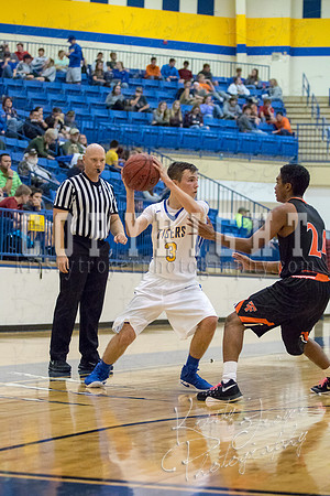 pryor_vs_tahlequah_basketball-3356