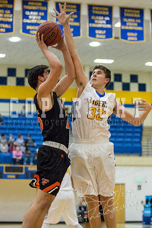 pryor_vs_tahlequah_basketball-3282