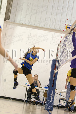 chouteau_vs_claremorechristian_volleyball-1333