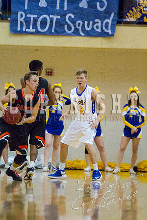 pryor_vs_tahlequah_basketball-0401