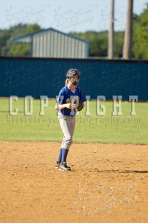 Chouteau_vs_Foyil_2015_Softball_©KristyTroyerPhotography-0553