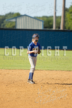 Chouteau_vs_Foyil_2015_Softball_©KristyTroyerPhotography-0552