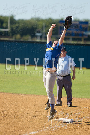 Chouteau_vs_Foyil_2015_Softball_©KristyTroyerPhotography-0540