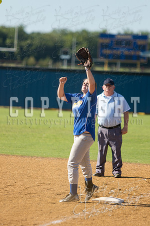 Chouteau_vs_Foyil_2015_Softball_©KristyTroyerPhotography-0538