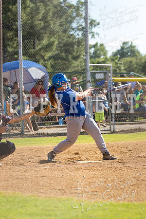 Chouteau_vs_Foyil_2015_Softball_©KristyTroyerPhotography-0523
