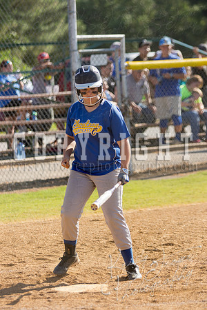 Chouteau_vs_Foyil_2015_Softball_©KristyTroyerPhotography-0506
