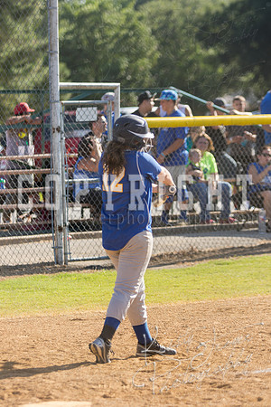 Chouteau_vs_Foyil_2015_Softball_©KristyTroyerPhotography-0504