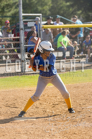 Chouteau_vs_Foyil_2015_Softball_©KristyTroyerPhotography-0495