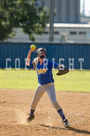 Chouteau_vs_Foyil_2015_Softball_©KristyTroyerPhotography-0489