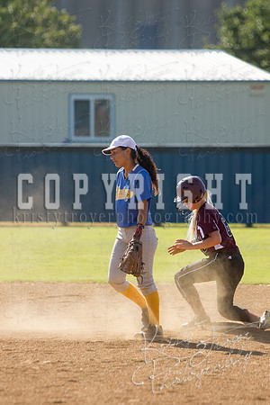 Chouteau_vs_Foyil_2015_Softball_©KristyTroyerPhotography-0478