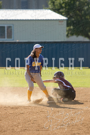 Chouteau_vs_Foyil_2015_Softball_©KristyTroyerPhotography-0477