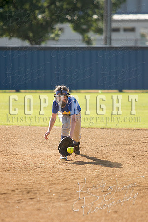 Chouteau_vs_Foyil_2015_Softball_©KristyTroyerPhotography-0526