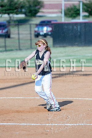 salina_vs_LocustGrove_Softball©KristyTroyerPhotography-1878