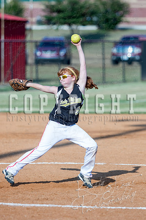 salina_vs_LocustGrove_Softball©KristyTroyerPhotography-1882