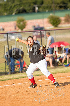 salina_vs_LocustGrove_Softball©KristyTroyerPhotography-1889