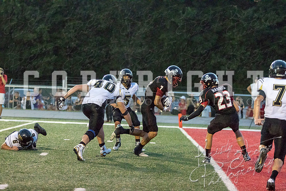 salina_vs_locustgrovefootball©KTroyerPhoto-3280