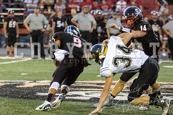 salina_vs_locustgrovefootball©KTroyerPhoto-3274