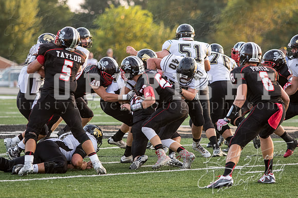 salina_vs_locustgrovefootball©KTroyerPhoto-3145