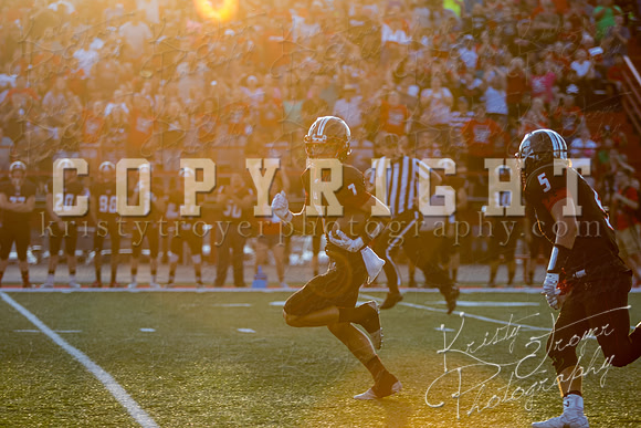 salina_vs_locustgrovefootball©KTroyerPhoto-3128