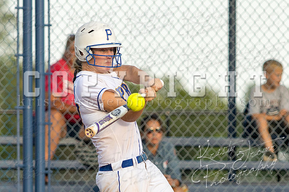 Pryor_vs_Grove_Softballl_©KTROYERPHOTO-9011