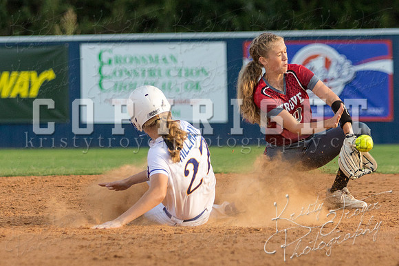 Pryor_vs_Grove_Softballl_©KTROYERPHOTO-9020