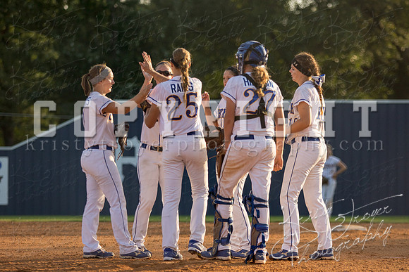 Pryor_vs_Grove_Softballl_©KTROYERPHOTO-9028