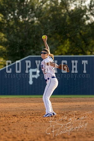 Pryor_vs_Grove_Softballl_©KTROYERPHOTO-9033