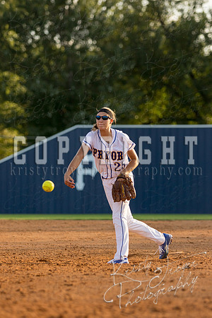 Pryor_vs_Grove_Softballl_©KTROYERPHOTO-9035
