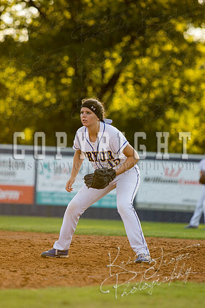 Pryor_vs_Grove_Softballl_©KTROYERPHOTO-9037