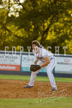 Pryor_vs_Grove_Softballl_©KTROYERPHOTO-9044