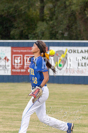 pryor_vs_collinsville_softball_©KTROYERPhoto-9640