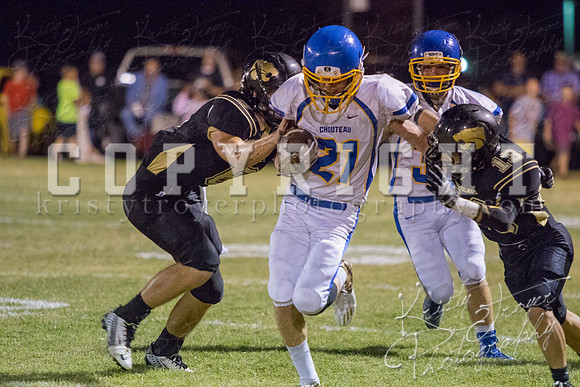 salina_vs_chouteau_football_©KTROYERPHOTO-0499