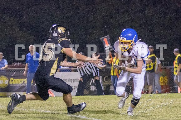 salina_vs_chouteau_football_©KTROYERPHOTO-0507