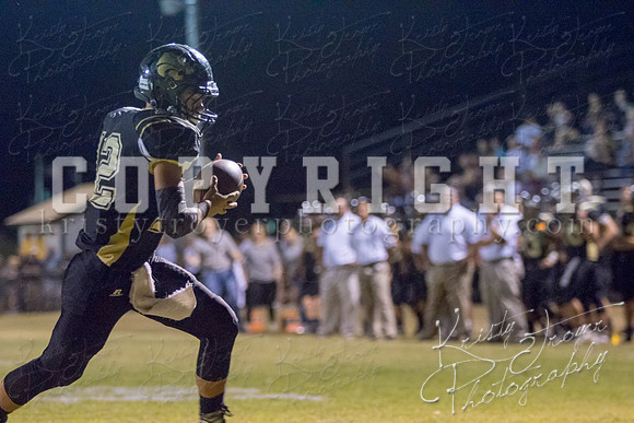 salina_vs_noahl_football_©KTROYERPHOTO-5925