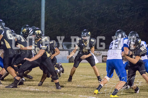 salina_vs_noahl_football_©KTROYERPHOTO-5941