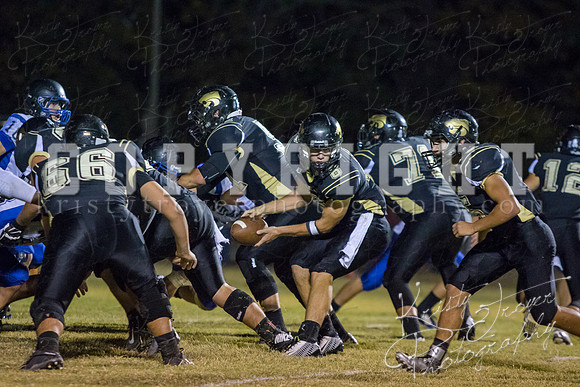 salina_vs_noahl_football_©KTROYERPHOTO-5944