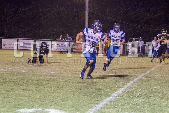salina_vs_noahl_football_©KTROYERPHOTO-5952