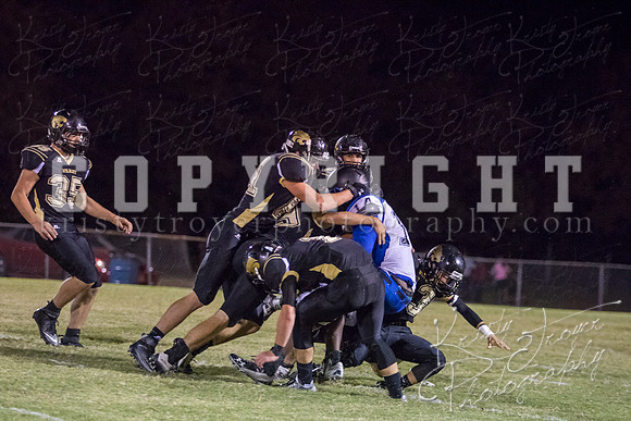 salina_vs_noahl_football_©KTROYERPHOTO-5969