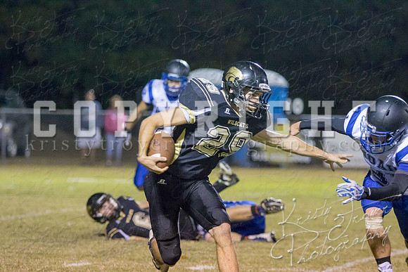 salina_vs_noahl_football_©KTROYERPHOTO-5984