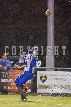 salina_vs_noahl_football_©KTROYERPHOTO-5997