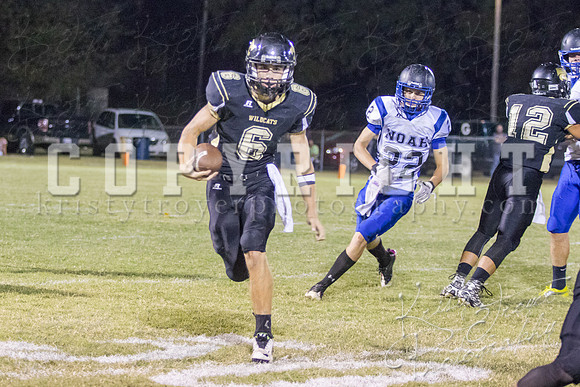 salina_vs_noahl_football_©KTROYERPHOTO-6031