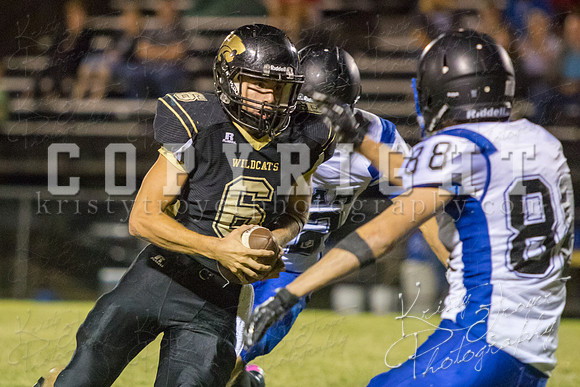 salina_vs_noahl_football_©KTROYERPHOTO-6039