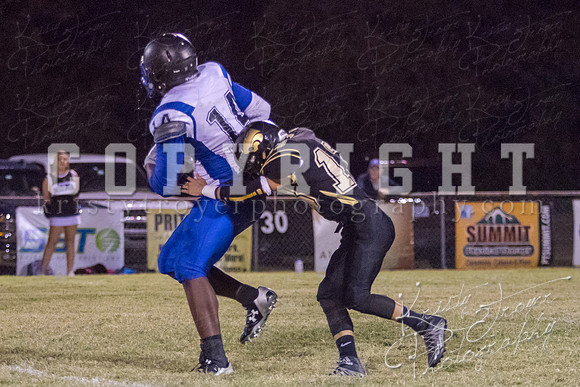 salina_vs_noahl_football_©KTROYERPHOTO-5961