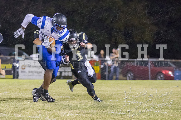 salina_vs_noahl_football_©KTROYERPHOTO-5966
