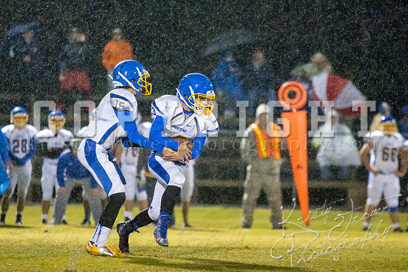 adair_vs_Chouteau_football_©KTROYERPHOTO-8180