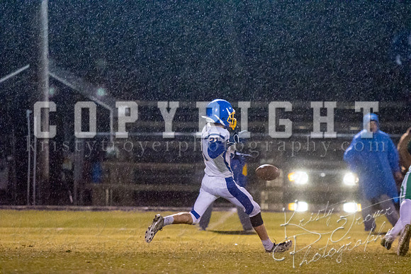 adair_vs_Chouteau_football_©KTROYERPHOTO-8184