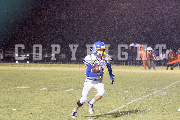 adair_vs_Chouteau_football_©KTROYERPHOTO-8227