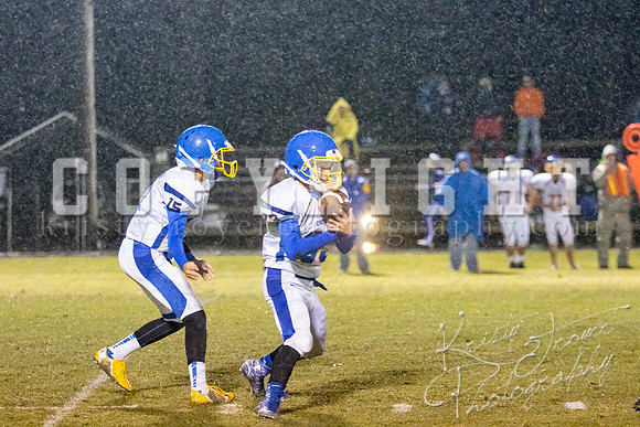 adair_vs_Chouteau_football_©KTROYERPHOTO-8232