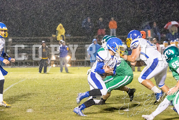 adair_vs_Chouteau_football_©KTROYERPHOTO-8233