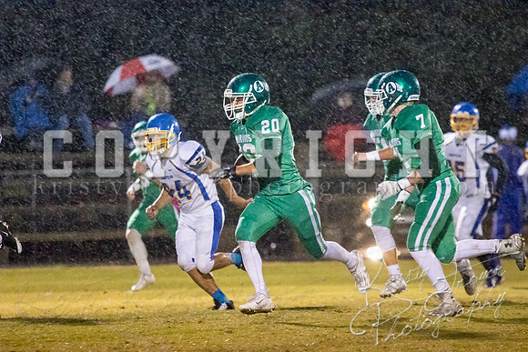 adair_vs_Chouteau_football_©KTROYERPHOTO-8253